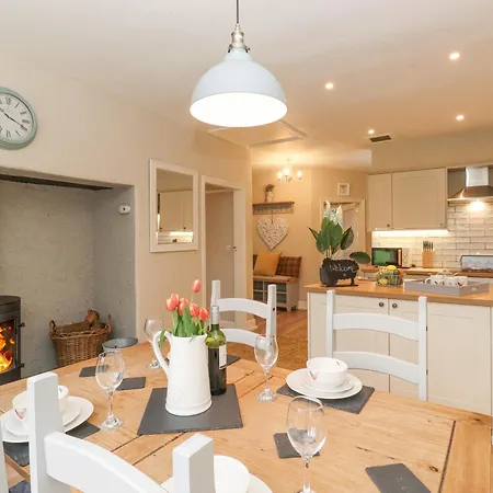 Larch At Esthwaite Water Feriehus *